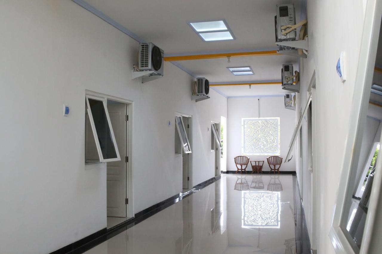 Reddoorz Syariah Near Suncity Mall Madiun Exterior foto